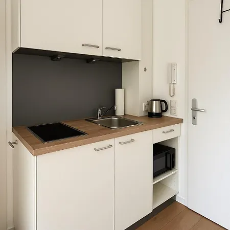 Suesse Im Herzen Von Koeln! * Кёльн